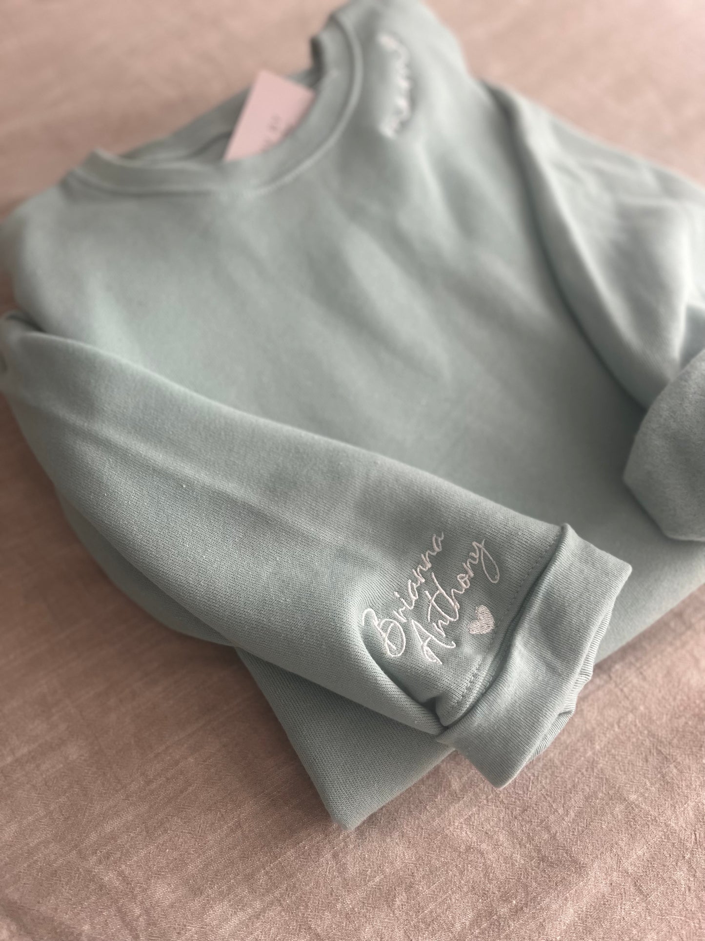 Soft sweater: Mama neckline Embroidered Personalized / customized sleeve with names for Mother's Day, New Mom, or friend Gift