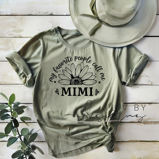Comfort Colors Short Sleeve Tee – “My Favorite People Call Me MAMA” Sunflower Design | Personalize for any family member | Mother's Day Gift