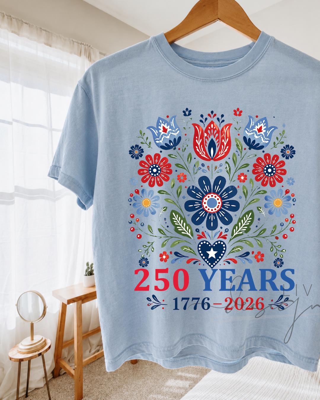 Floral USA Graphic Crop Top | Comfort Colors Patriotic 250 years of USA Cropped T-shirt __etsy:8083089407
