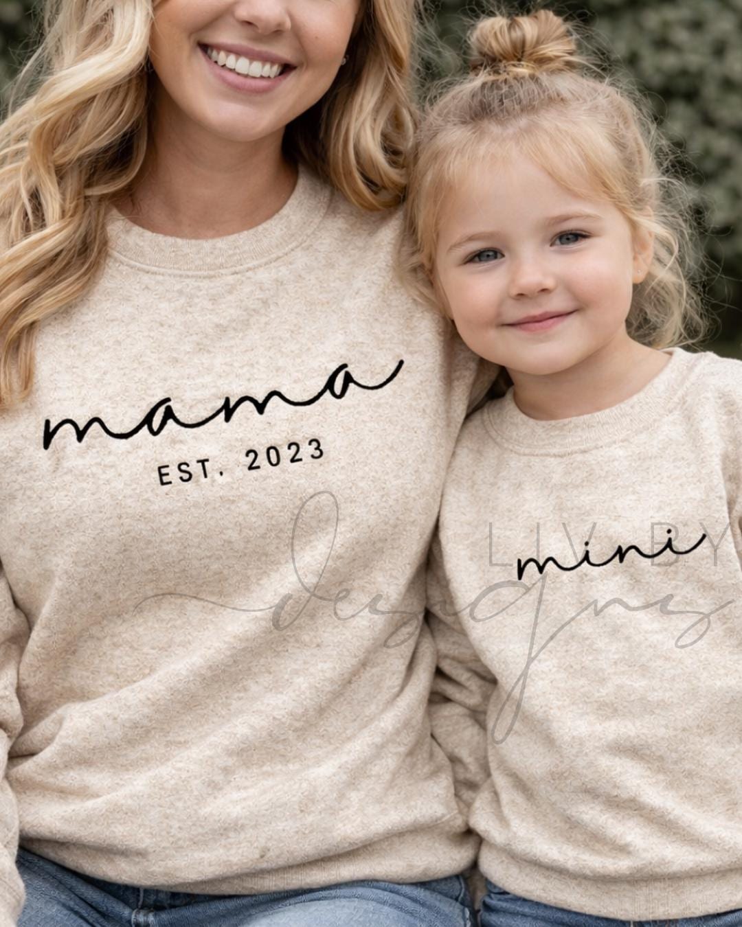 Mama and Mini Matching Sweatshirts, Mama Est Crewneck Set, Mama Mini Outfit, Matching Mom and Toddler Set, Family Crewnecks