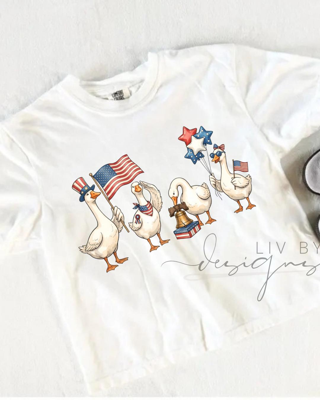 Patriotic Duck USA Graphic Crop Top | Comfort Colors Patriotic Duck 4th of July Cropped T-shirt __etsy:8083093241