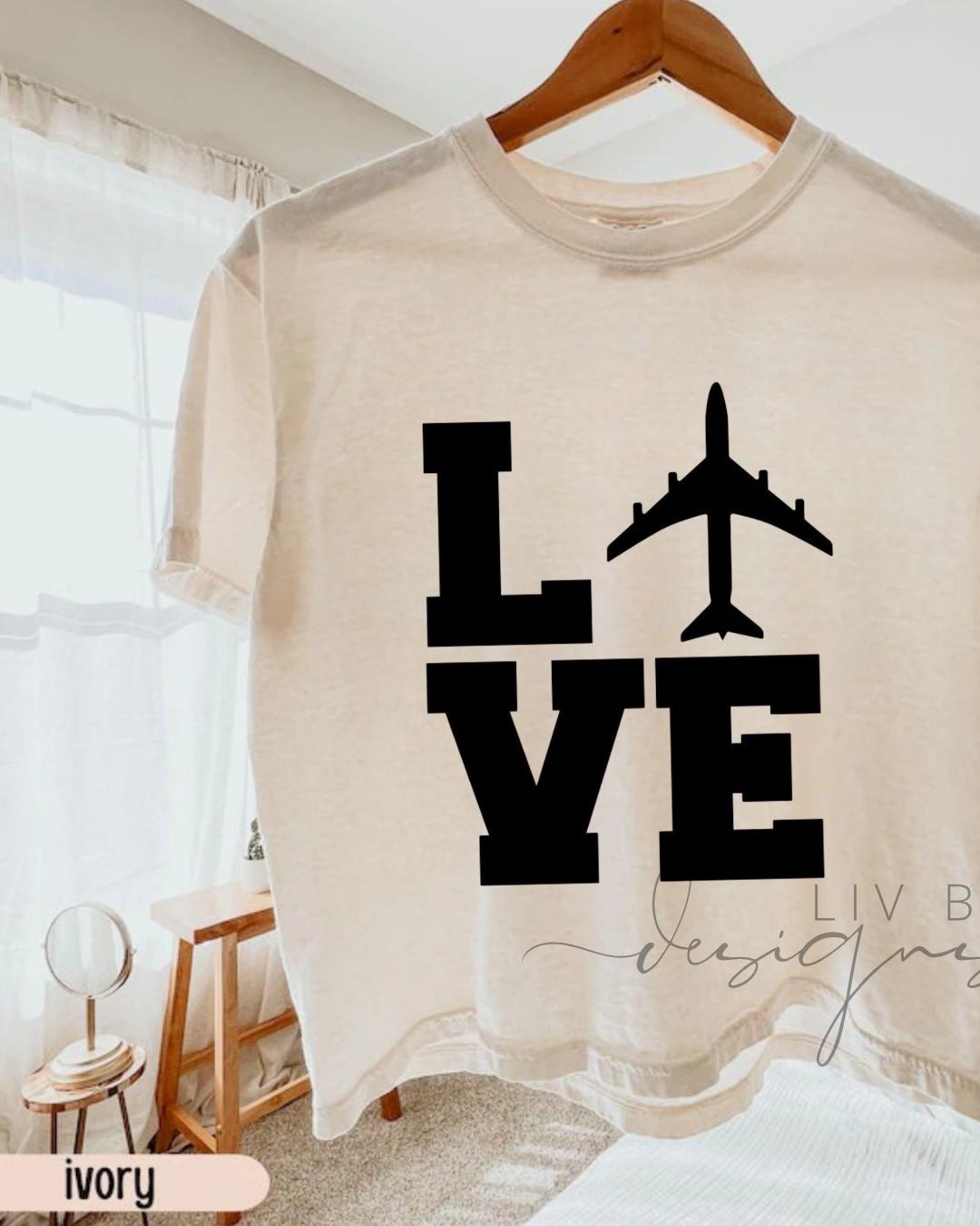 Travel Lover Crop Top Tee | Comfort Colors Tee __etsy:8043182794
