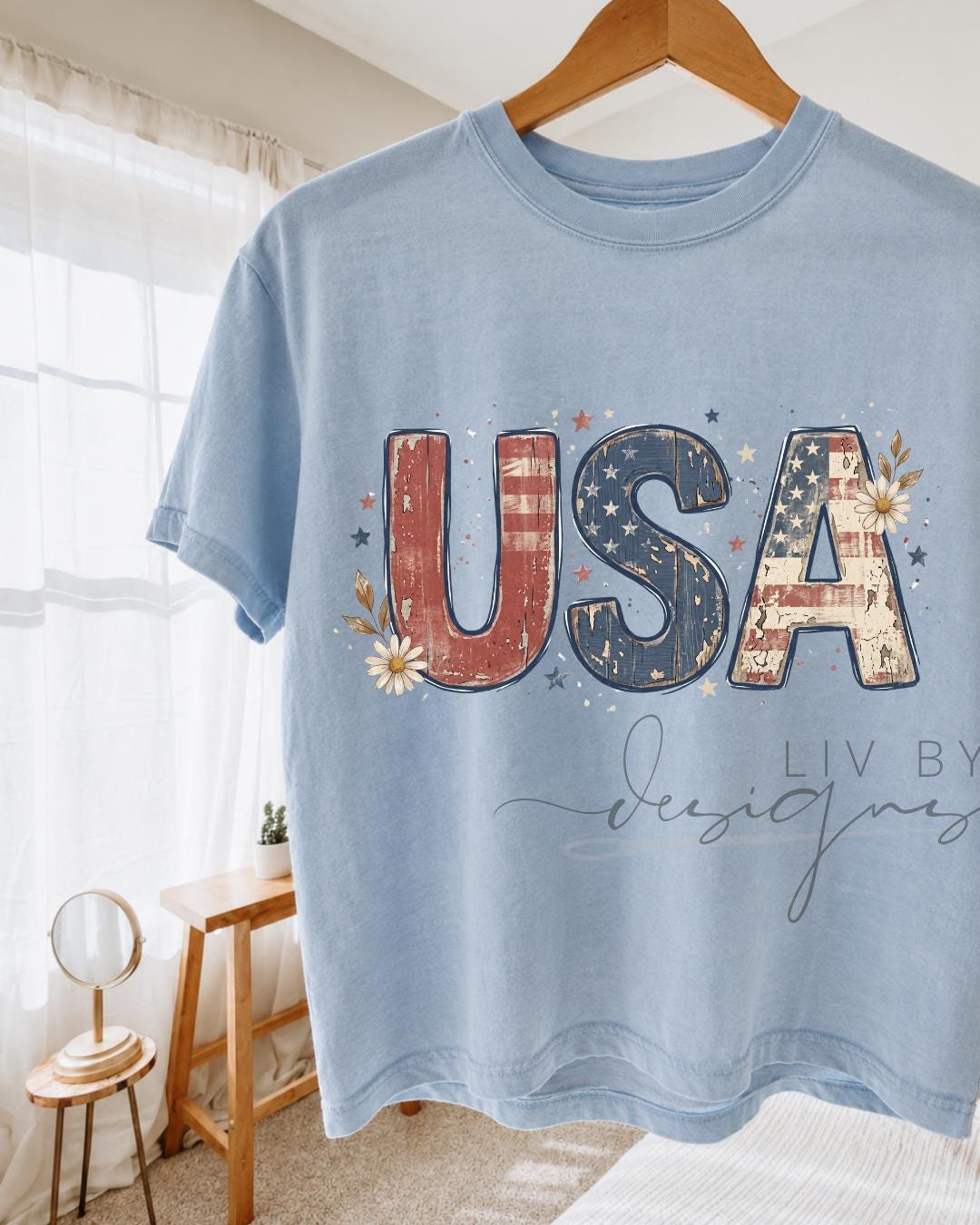 USA retro Stars and Stripes Graphic Crop Top | Comfort Colors Patriotic 250th Anniversary Cropped T-shirt for the 4th of July __etsy:8105644086