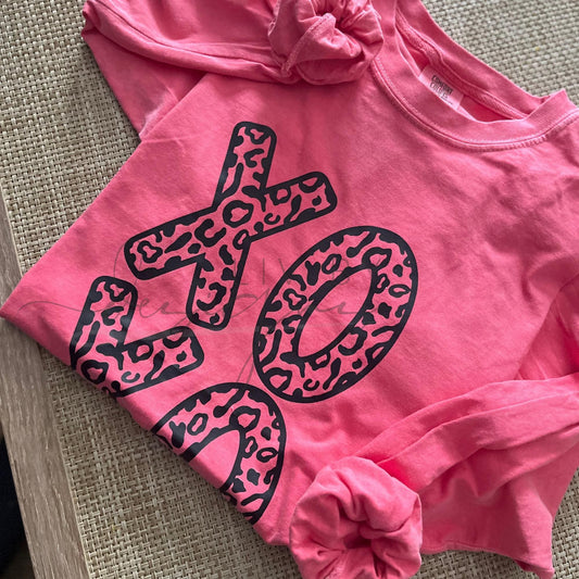 XOXO Valentine Shirt | Valentines Day Long Sleeve | Leopard XO Shirt | Comfort Colors Long Sleeve | Valentine Outfit