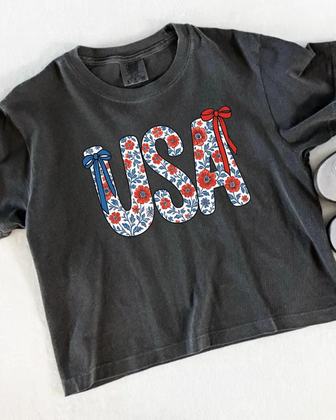 Floral and Bow USA Graphic Crop Top | Comfort Colors Patriotic Cropped T-shirt (etsy image id: 7986336949)