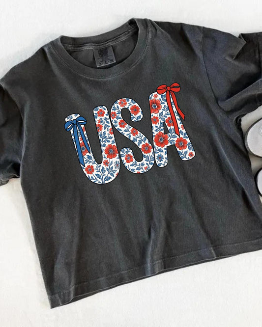 Floral and Bow USA Graphic Crop Top | Comfort Colors Patriotic Cropped T-shirt (etsy image id: 7986336949)